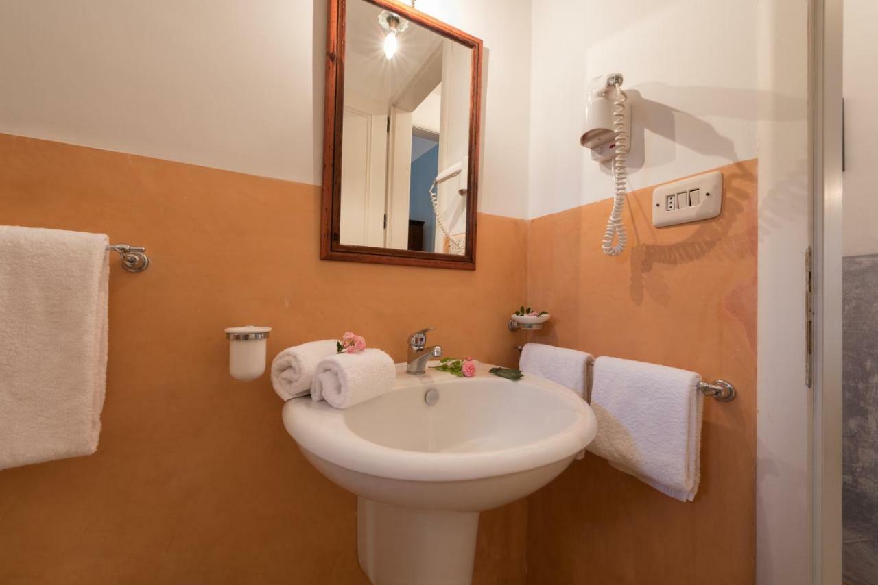Palazzo Laura Bed & Breakfast Morciano di Leuca Dış mekan fotoğraf